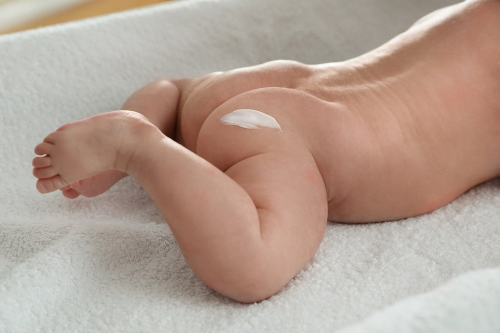 What Diaper is Best for Eczema Skin? Tips for Sensitive Baby Skin